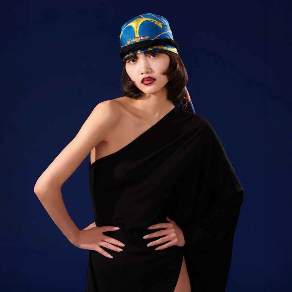 gucci-mantilia-art-of-silk (2)