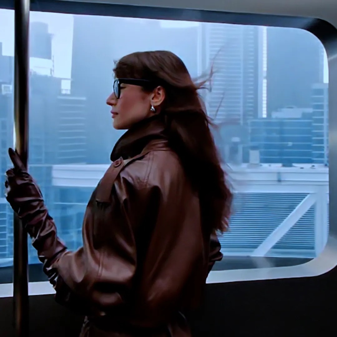 meta-zuckerberg-prada-4