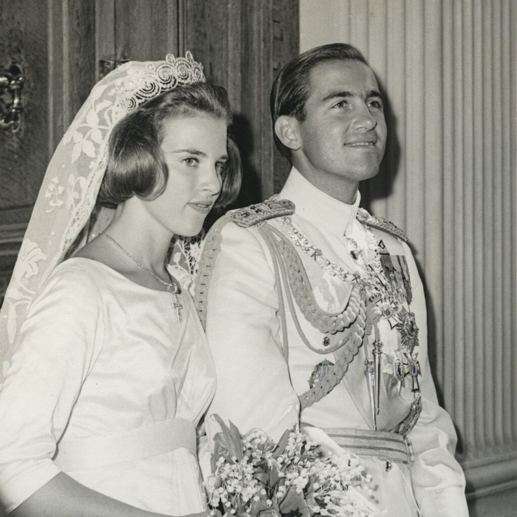 Η πιο “τυχερή” τιάρα της Ευρώπης: Τα σμαράγδια της Άννας-Μαρίας που διασώθηκαν από θαύμα