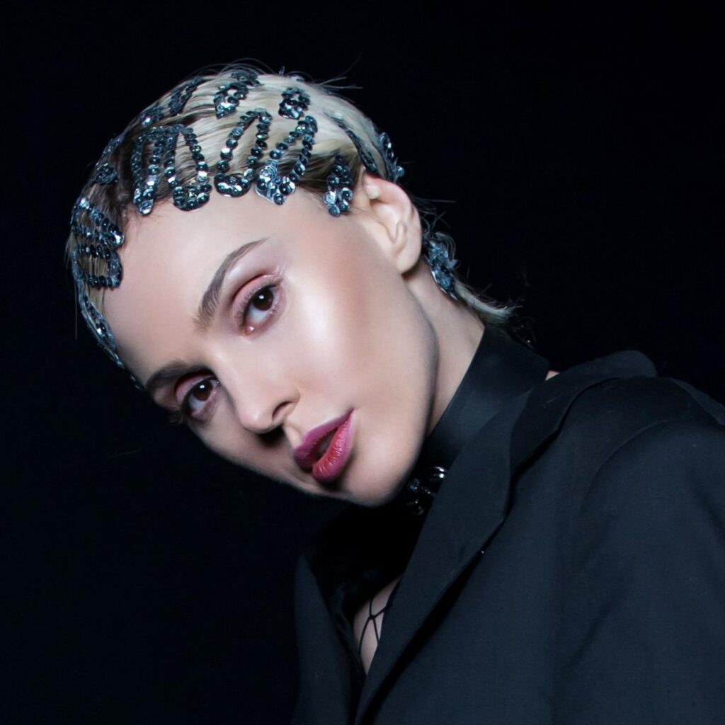 No phone παρακαλώ: Τα stories δεν είναι πια της μόδας