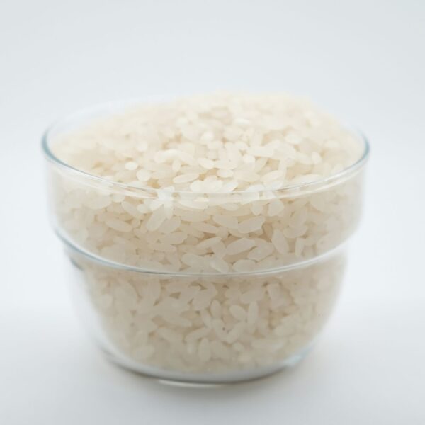 7 έξυπνοι τρόποι να χρησιμοποιήσετε το ρύζι πέρα από την κουζίνα