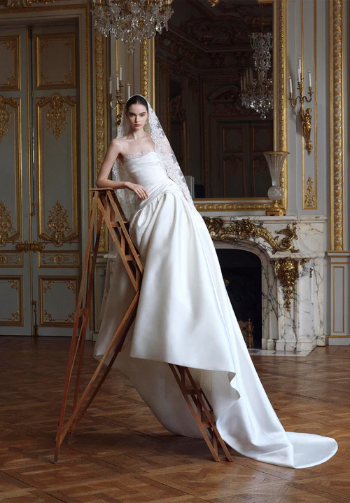 ELIESAAB_BRIDALSS27_LOOK9_ZO