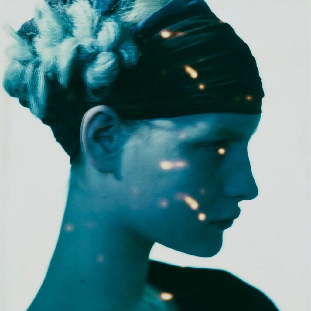 Kirsten-Paris-1990-by-Paolo-Roversi copy