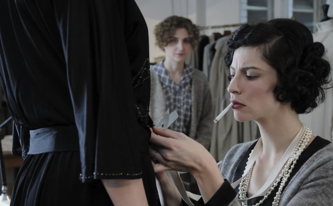 Mouglalis Chanel