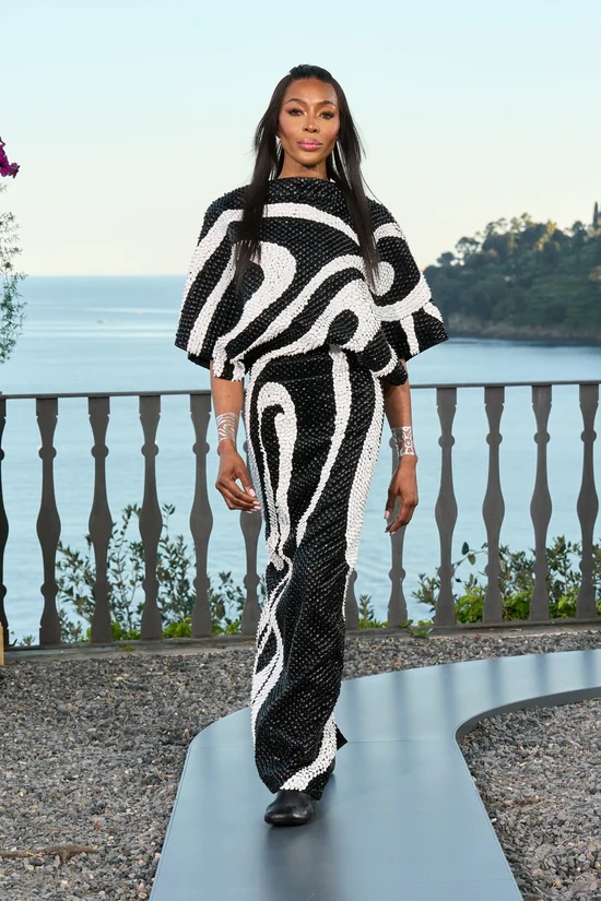 Pucci_SS25_Look_41_fb2f3a8a-32f0-4b32-9dac-de2f51e9b61a copy