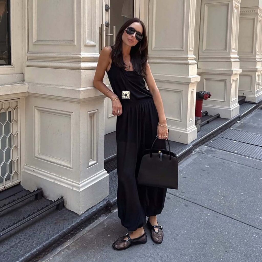 Balloon pants: Το it-piece της άνοιξης που όλες θέλουμε να φορέσουμε