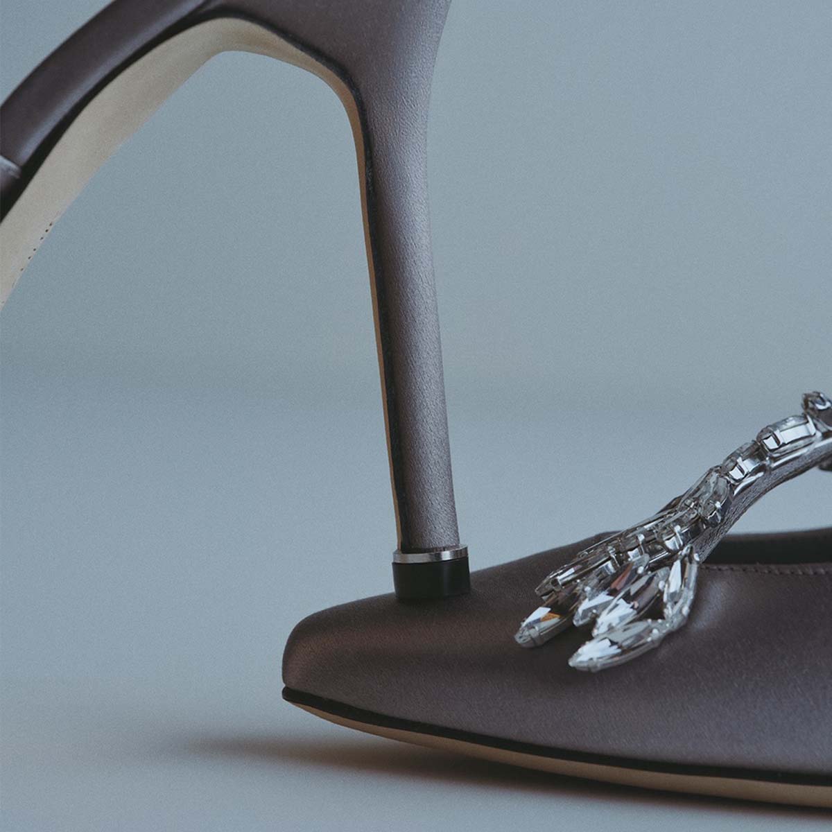 balenciaga_x_manolo_blahnik (1)