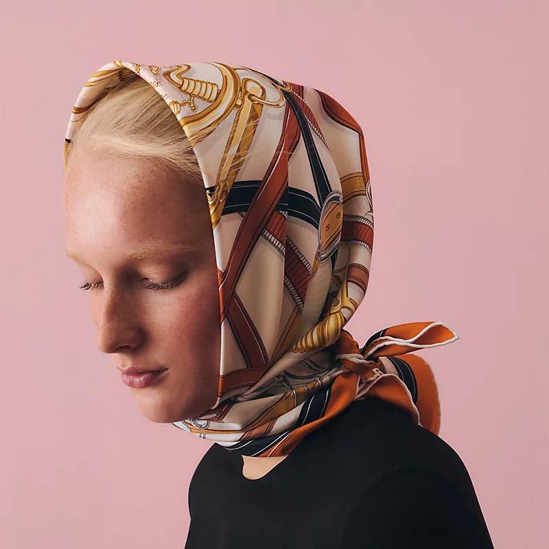 harnais-legendaire-scarf-90--004299S 03-worn-1-0-0-800-800_g copy