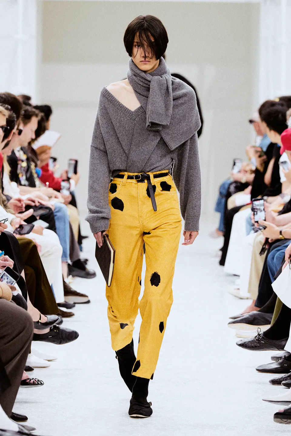 celine-spring-2027-menswear-