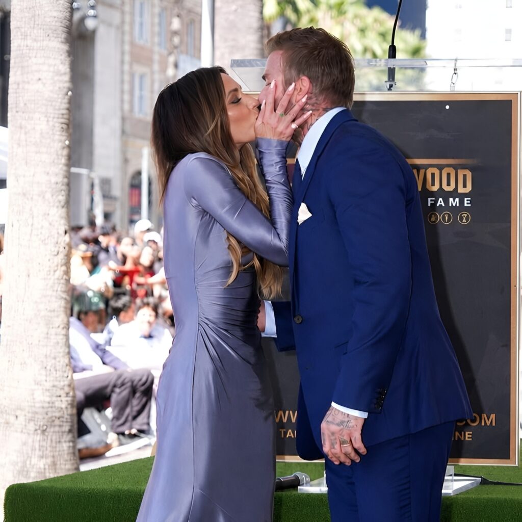 Ο David Beckham γράφει ιστορία: Ο πρώτος ποδοσφαιριστής με αστέρι στη Λεωφόρο της Δόξας του Hollywood