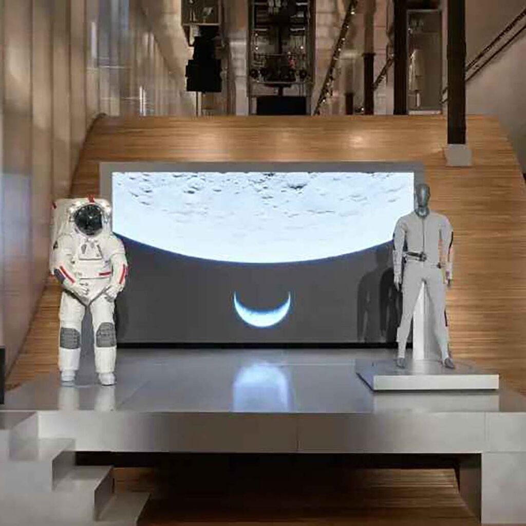 Axiom-Space-Prada- (3)