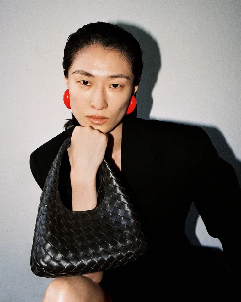 Bottega more