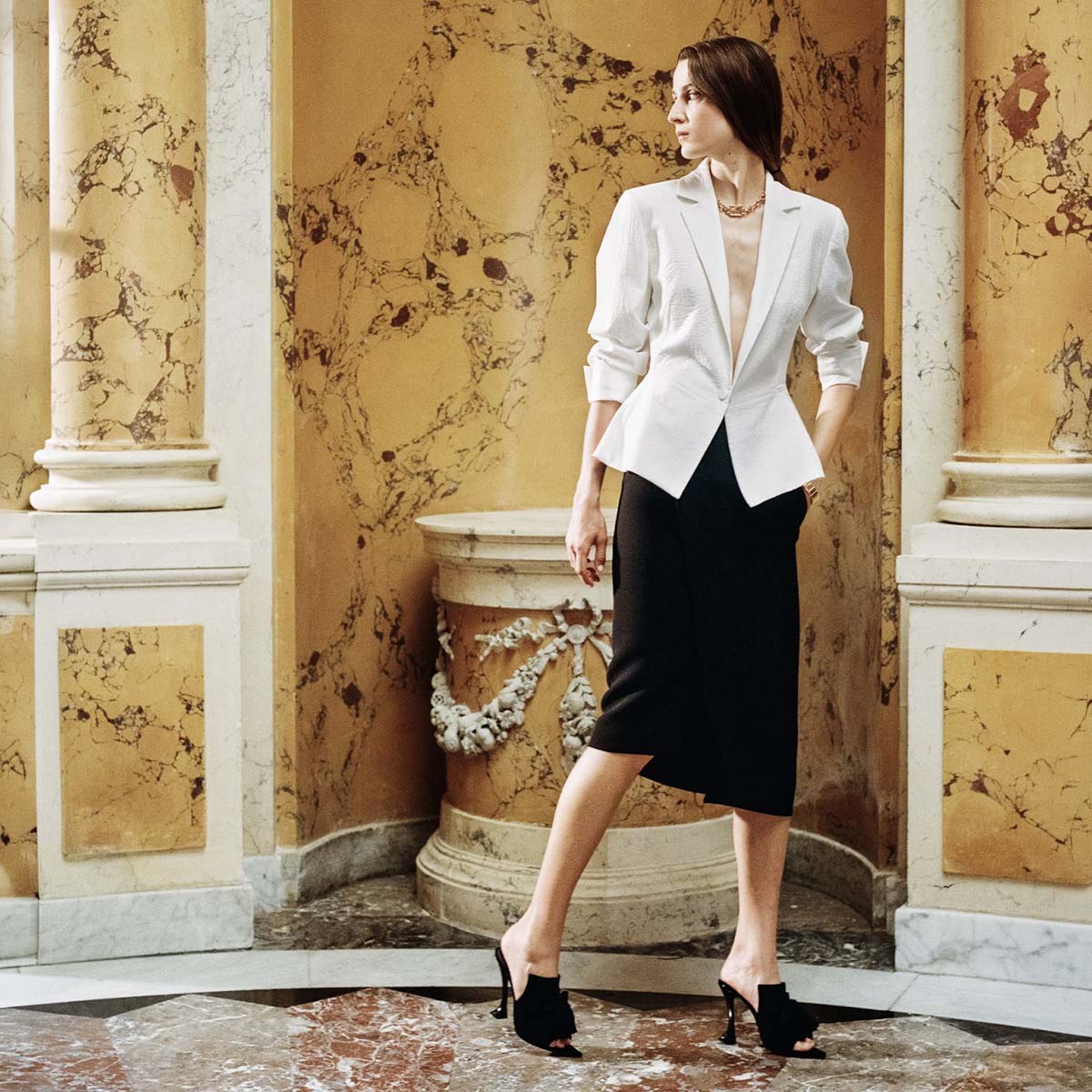 Lanvin-resort-2027-runway-csty-008