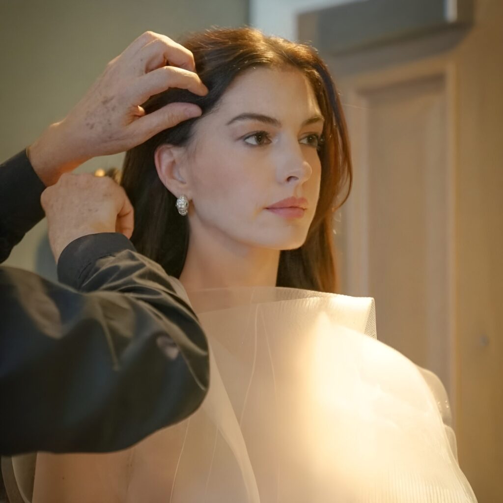 Η Anne Hathaway “έσπασε” το ίντερνετ με την ανακοίνωση της τρίτης εγκυμοσύνης της