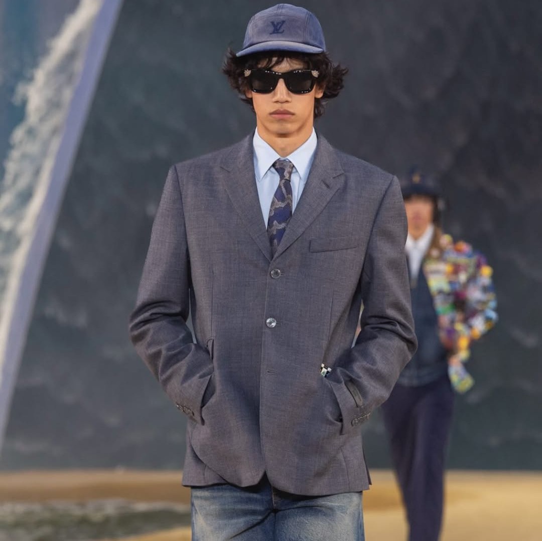 louis_vuitton_mens_square (1)