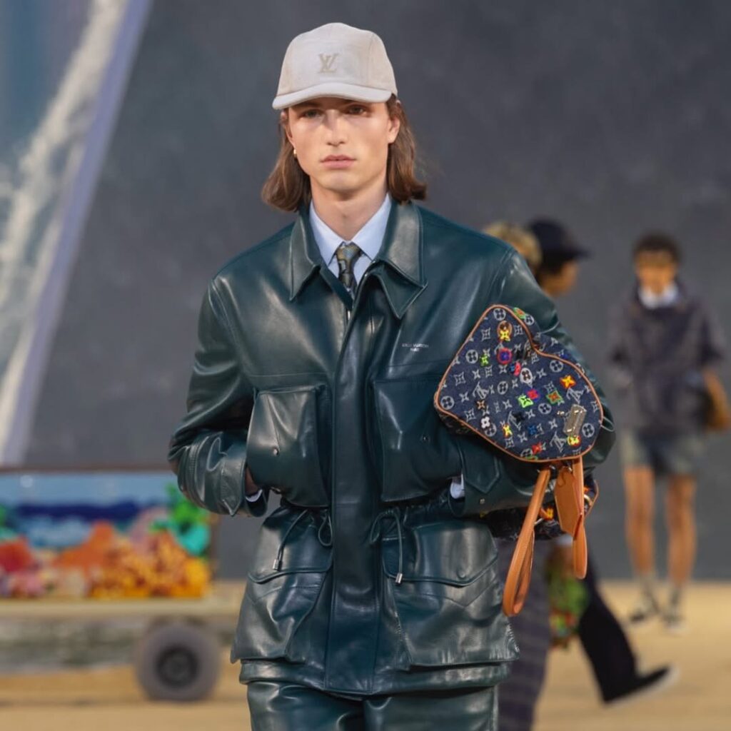 louis_vuitton_mens_square (2)