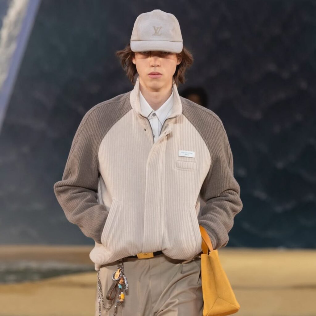 louis_vuitton_mens_square (4)