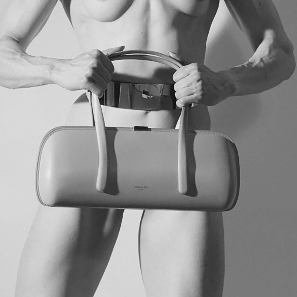 Mugler_Bodybuilder_Bag_Aurora