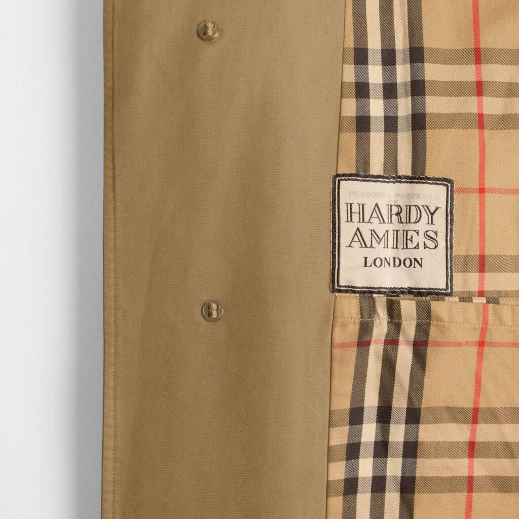 burberry-va-museum (2)