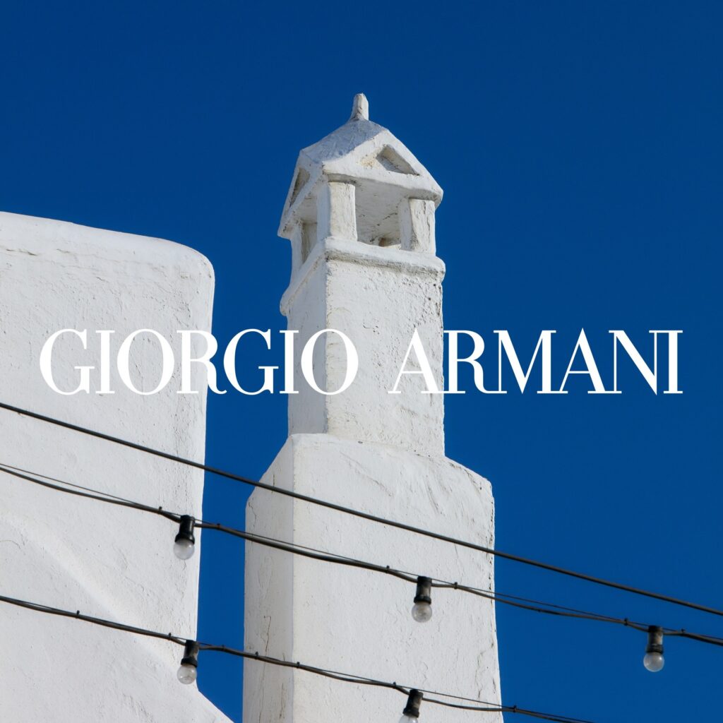 Ο Giorgio Armani συναντά το glam της Μυκόνου