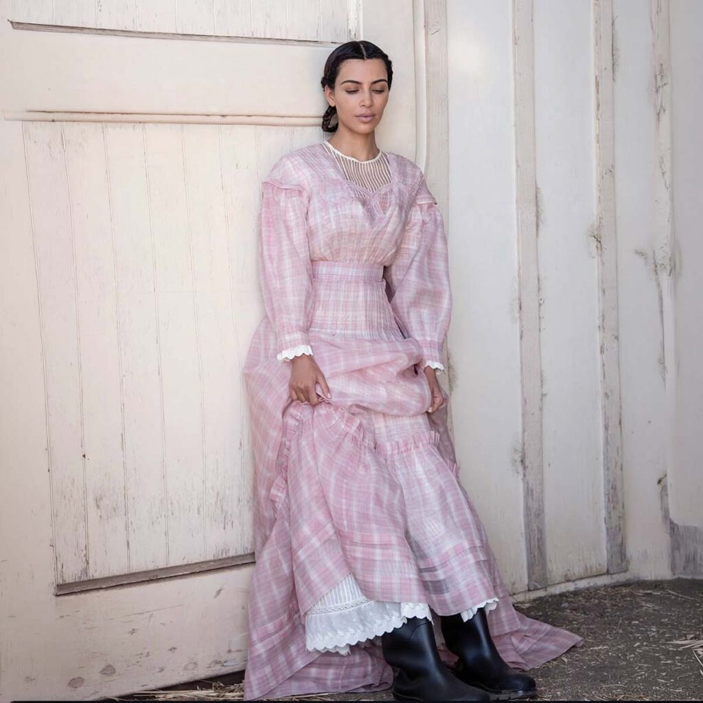 kardashian_antouanete (2)