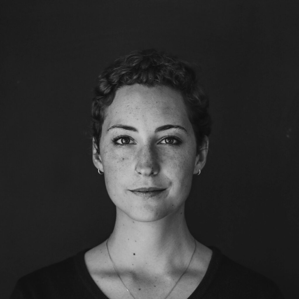 Γιατί το πρόσωπό σας δείχνει κουρασμένο ενώ κοιμάστε αρκετά;