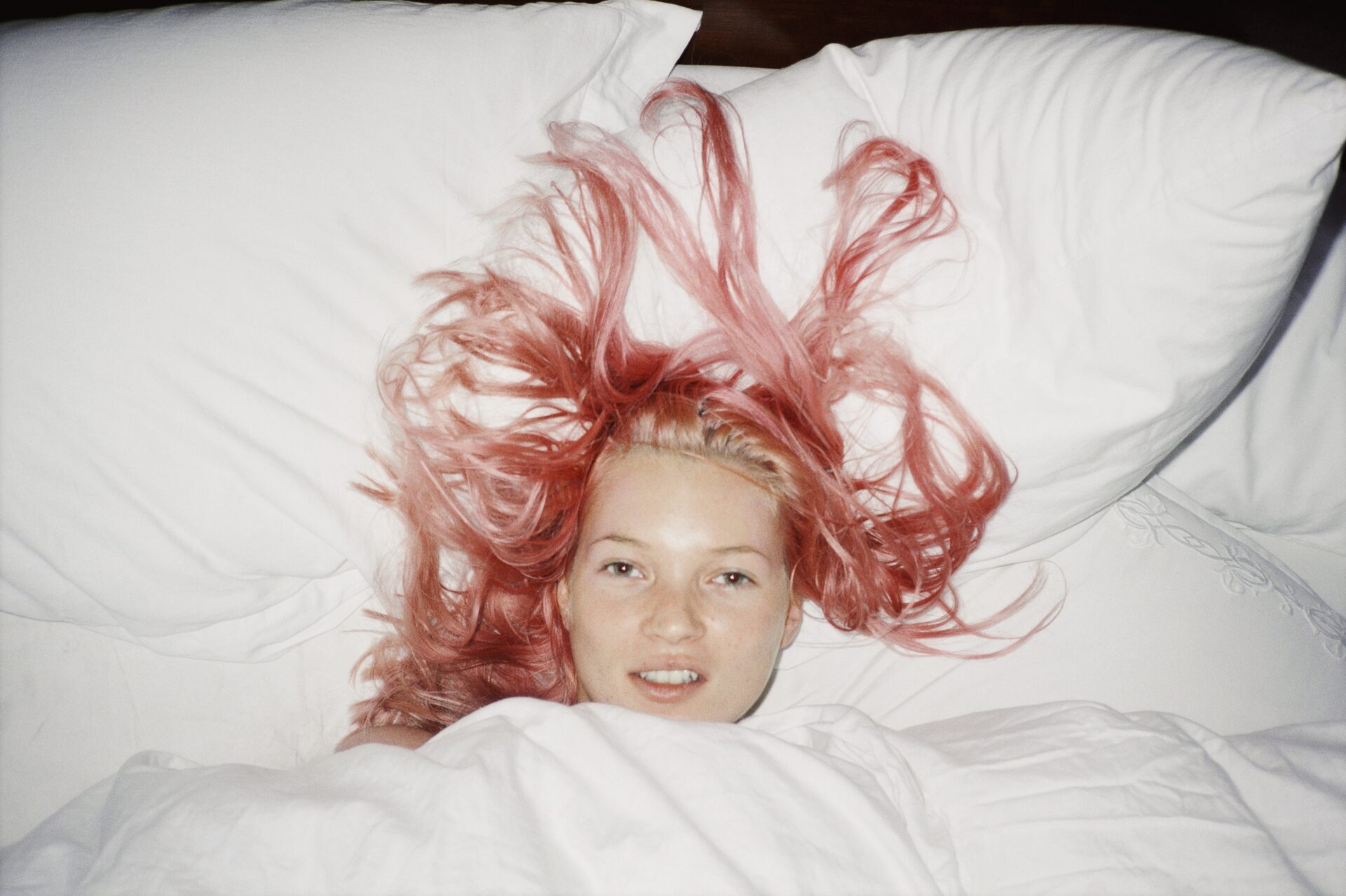 10. Juergen Teller, Young Pink Kate London 1998 (c) Juergen Teller, All Rights Reserved (2)