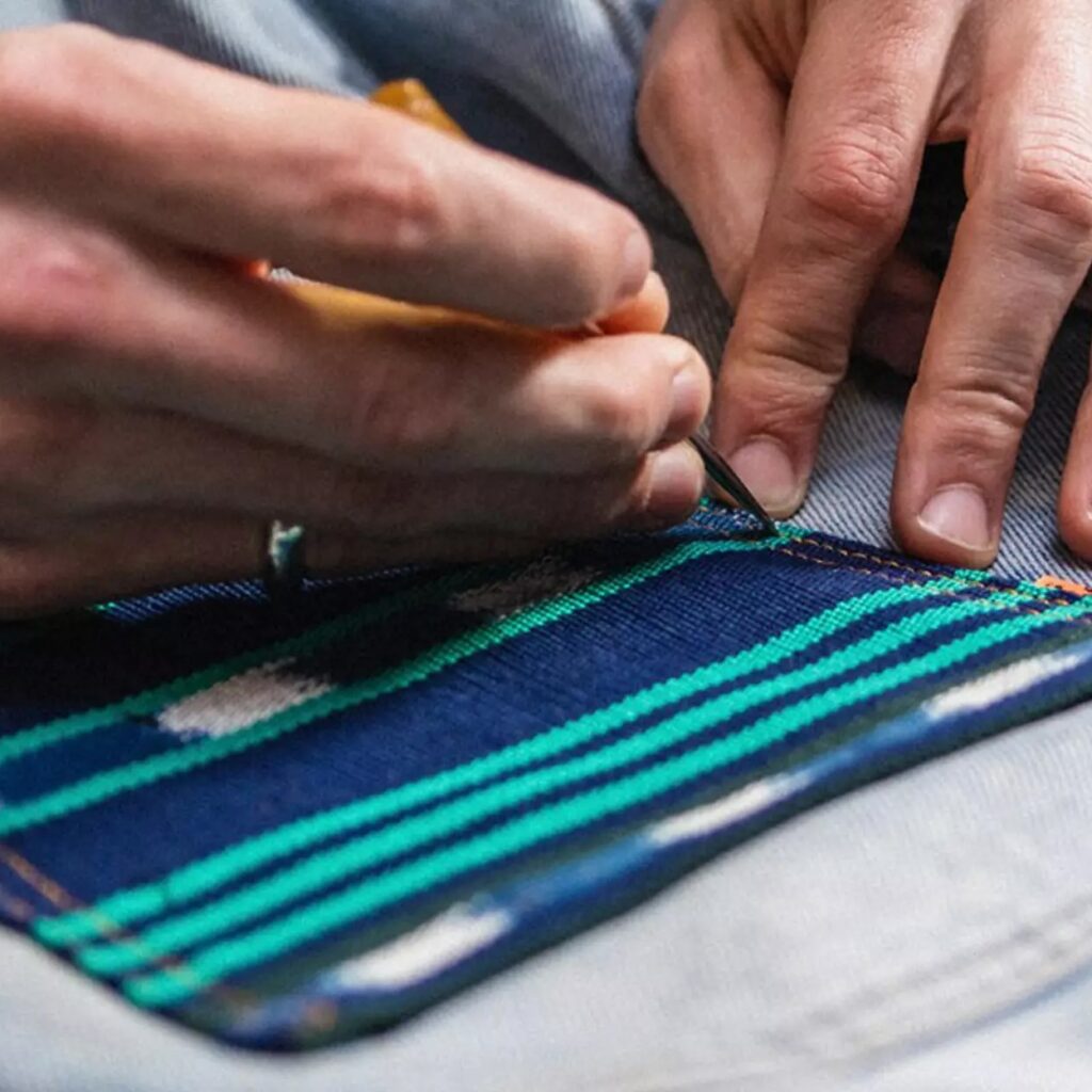 H125_EU_Levis_TAILOR_SHOP_LP_5050_3_Paneling copy