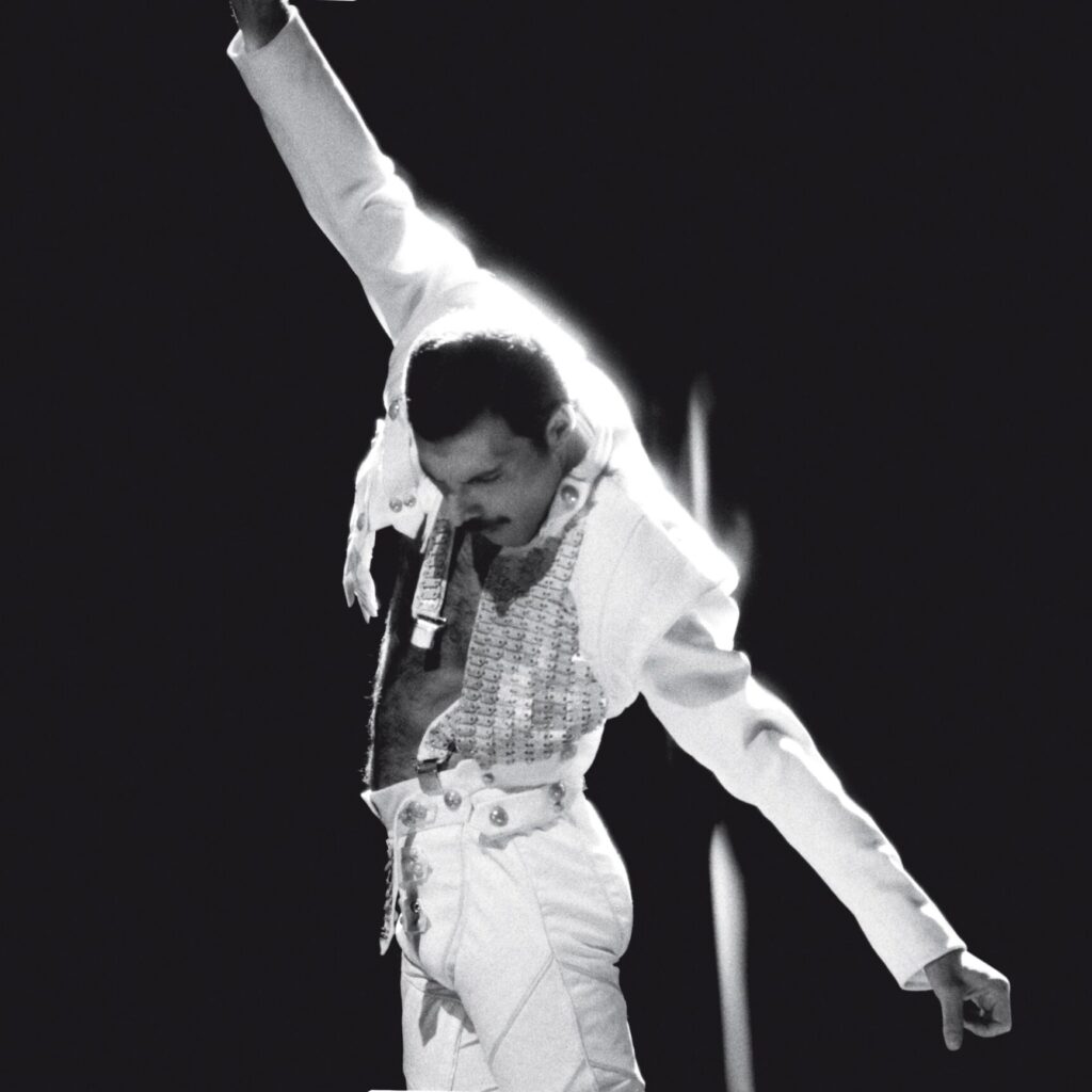 Ο Freddie Mercury στο V&A: Τα ρούχα πίσω από τον μύθο