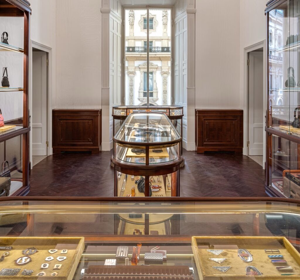1__Pradasphere copy