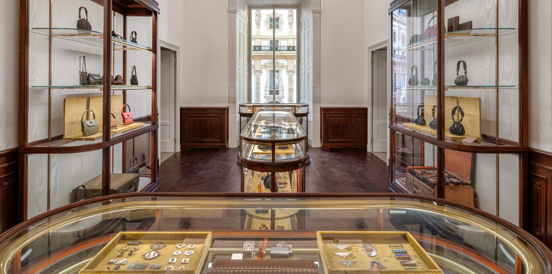 1__Pradasphere copy