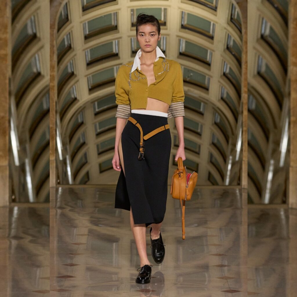 Altuzarra SS27: Η αποθέωση της φούστας