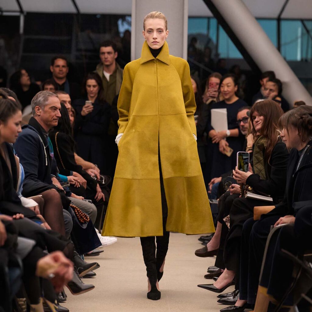 alaia-pfw-fall-26-rtw-r-ctsy-0027