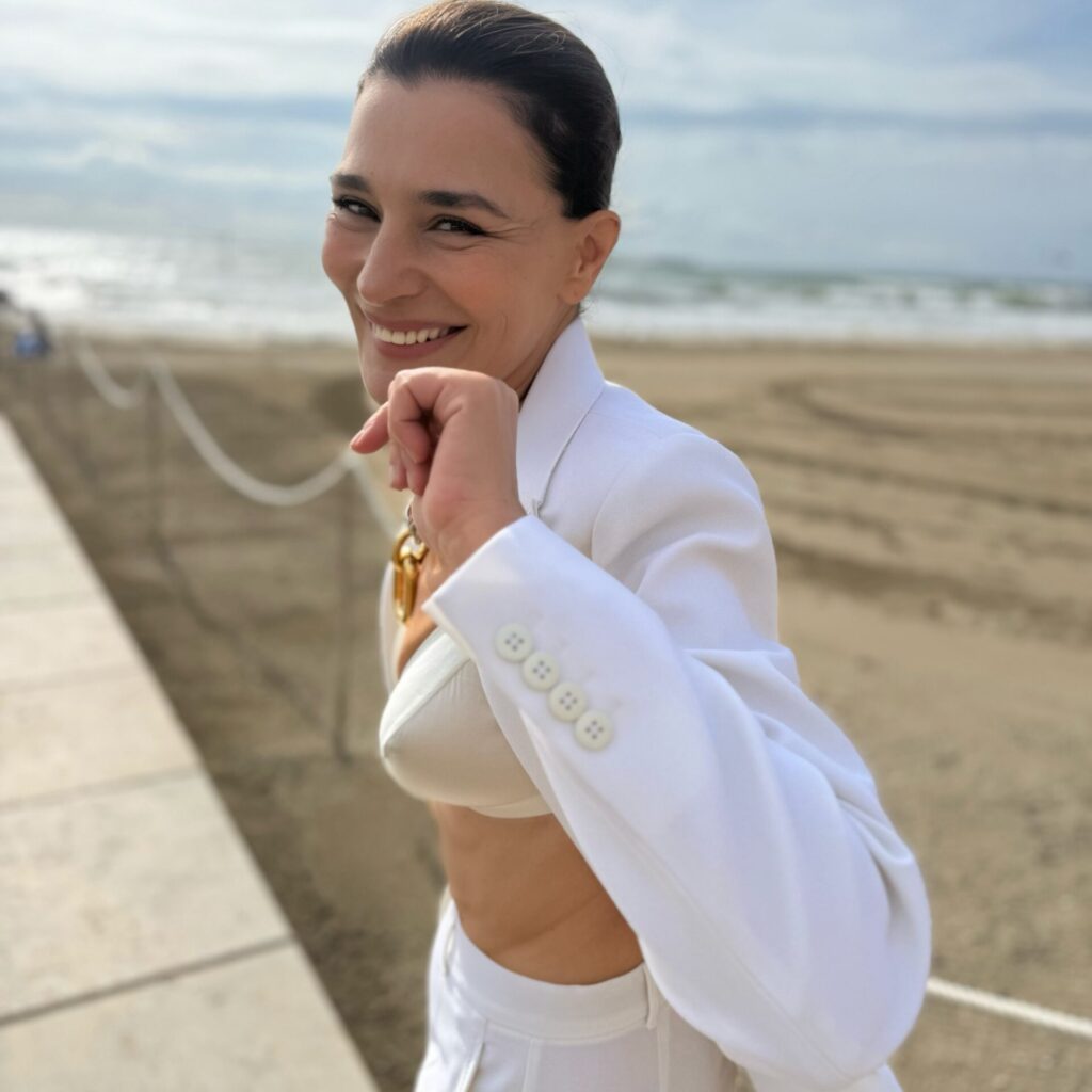 maria_nafpliotou_lefko_kostoumi_venetia (4)