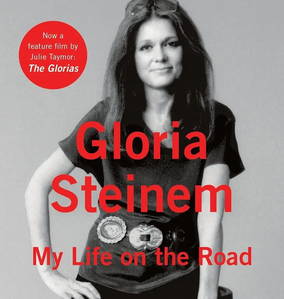 Gloria Steinem, 1934–2026: Η γυναίκα που έκανε το στιλ πολιτική