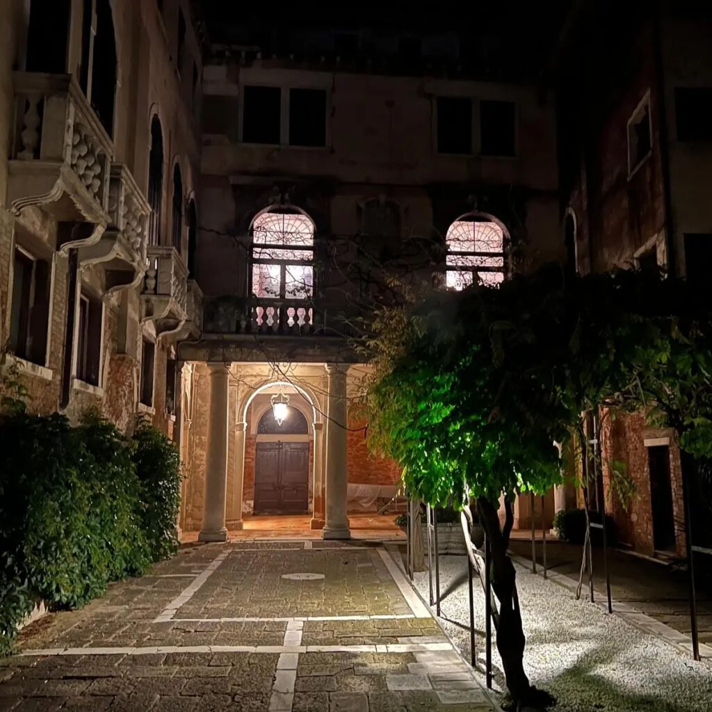 palazzo cardin copy