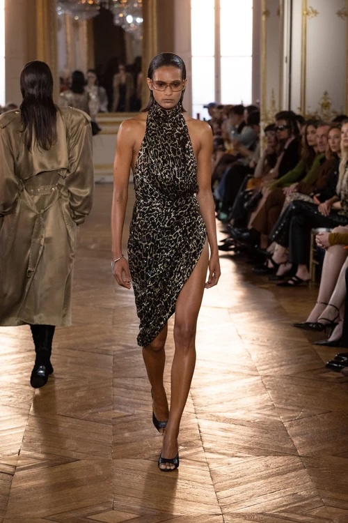 Balmain_SS27_4-5_011 copy