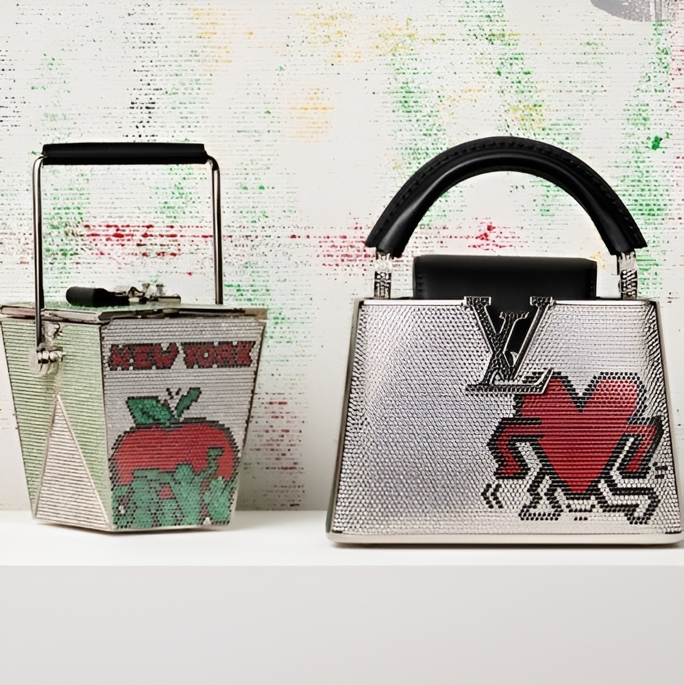 Ο Keith Haring μεταφέρει τα εμβληματικά του σχέδια στις Louis Vuitton Capucines