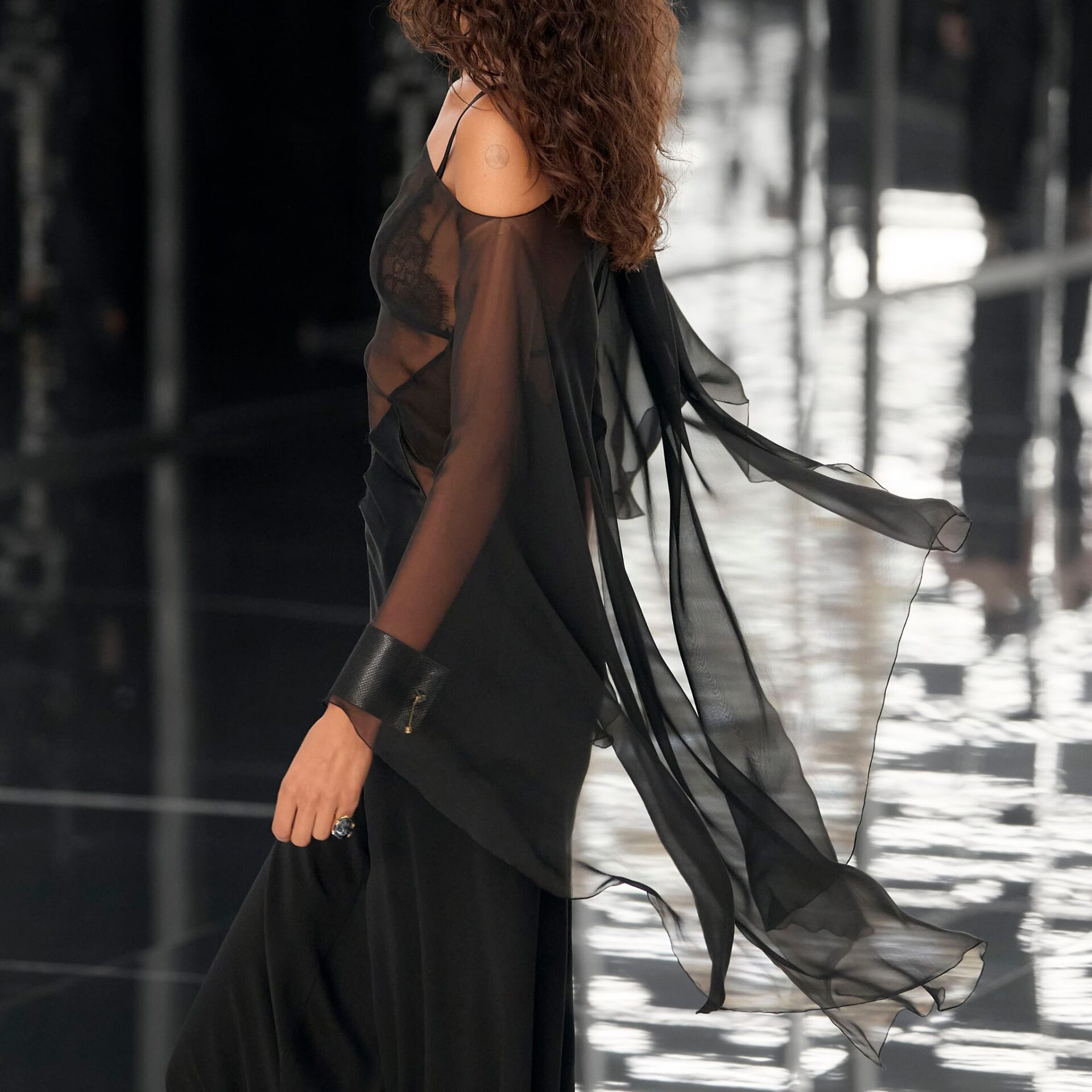 fendi-ss27-details-1x1-070-data copy